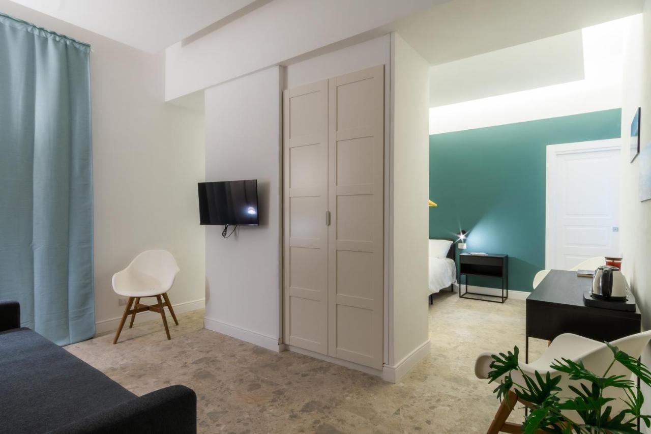 Naos Bed & Breakfast Naples Exterior photo